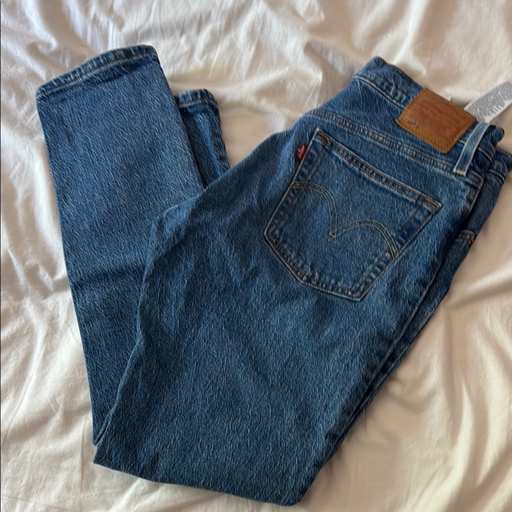 Levi's Dark Blue Ankle Jeans